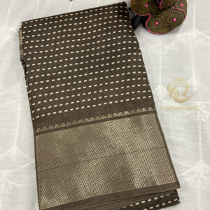 Dola silk saree - Image 11