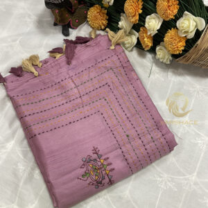 Queen fancy saree